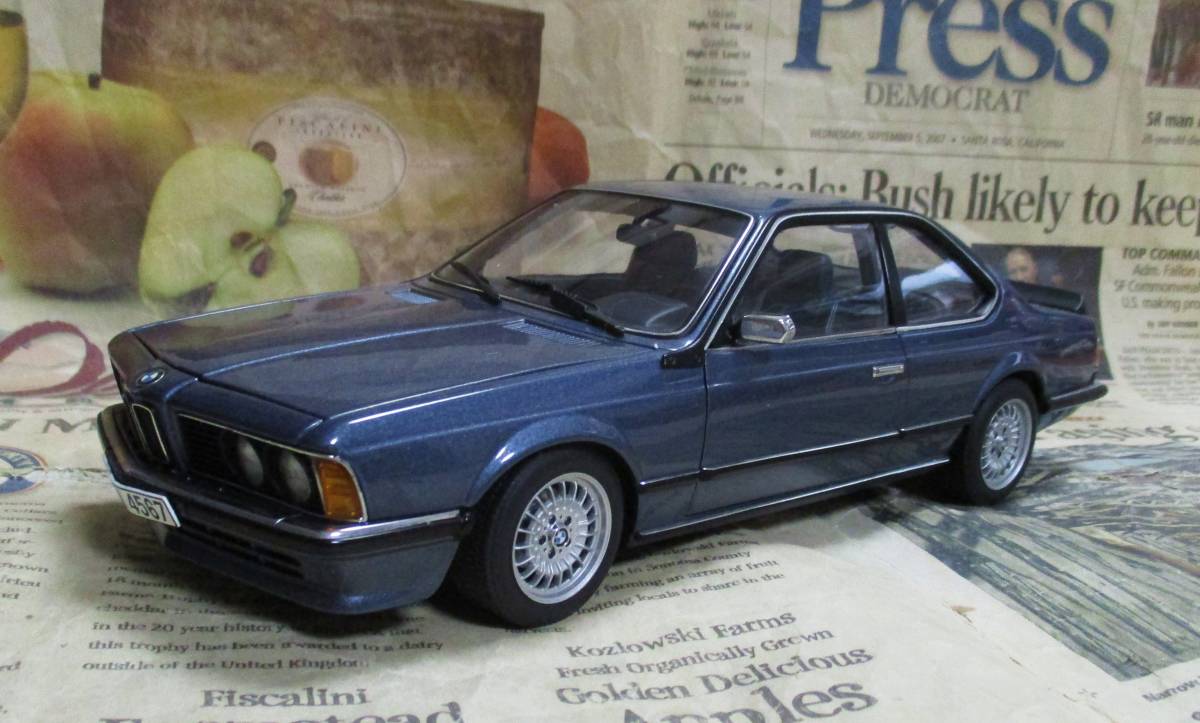 ★超レア絶版*ディーラー限定*AUTOart*1/18*BMW 635 CSi ダークブルーグレーメタリック_画像1