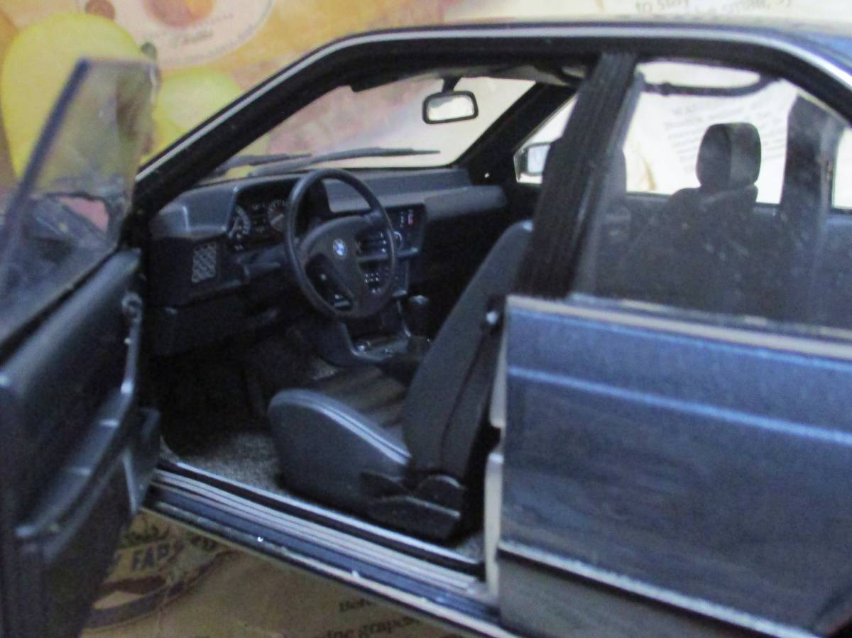 ☆超レア絶版*ディーラー限定*AUTOart*1/18*BMW 635 CSi ダーク ☆超レア絶版*ディーラー限定*AUTOart*1/18*BMW 635 CSi ダーク