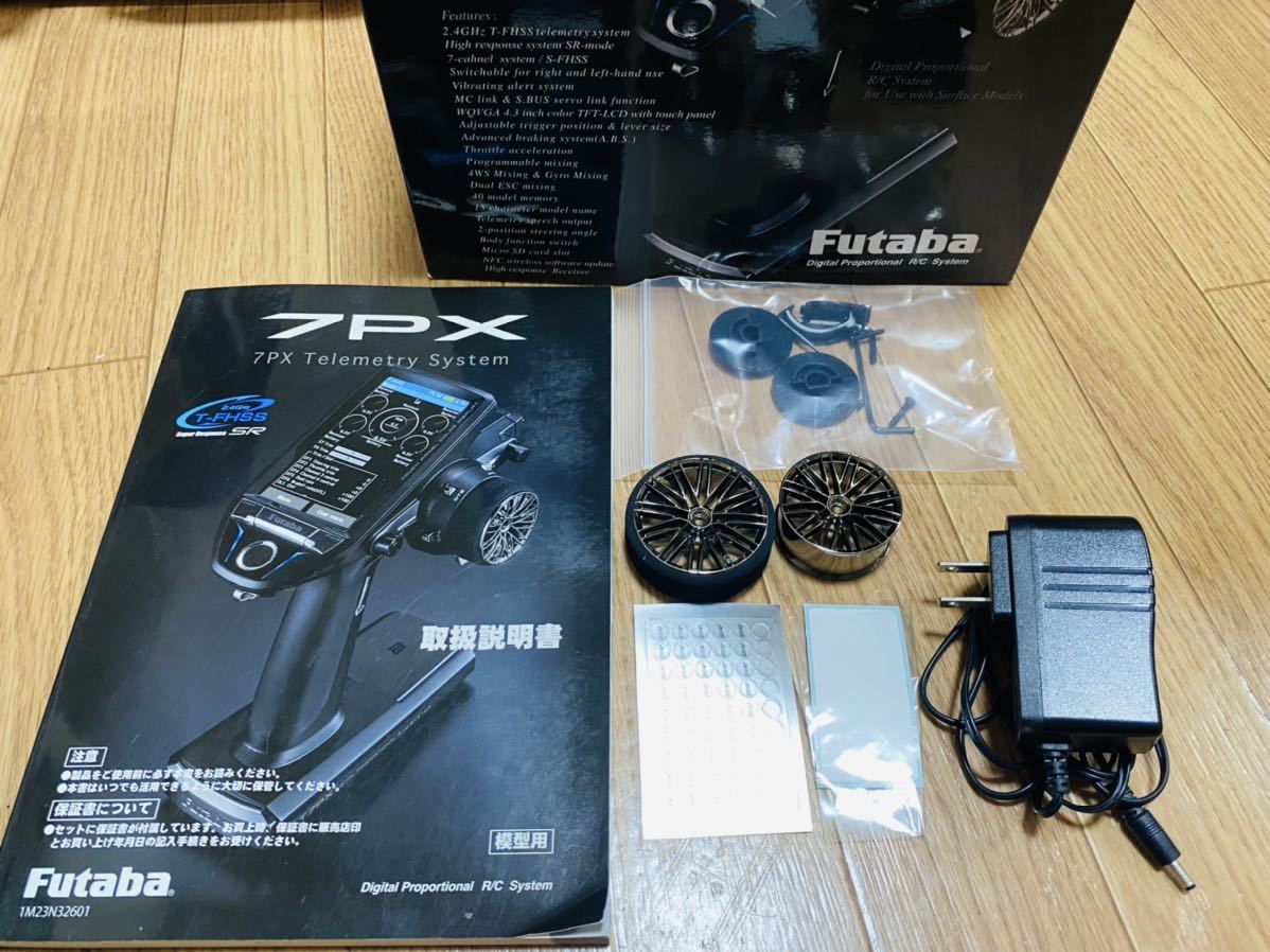 Futaba 7PX.2.4G 送信機-