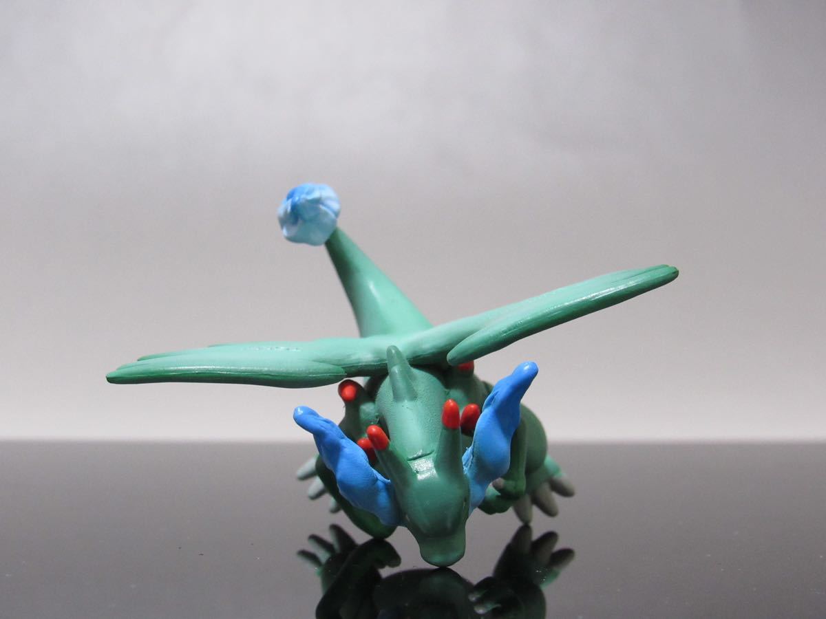 ポケモン モンコレ メガリザードンX 色違い リペイント ポケモン モンコレ メガリザードンX 色違い リペイント