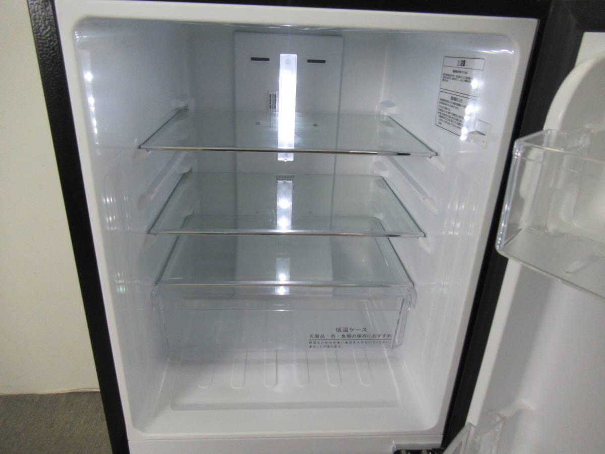 送料無料！美品 Hisense ハイセンス 134L 2ドア冷凍冷蔵庫 HR-G13B-BR ダークブラウン 2021年製 ガラスドア 右開き_画像3