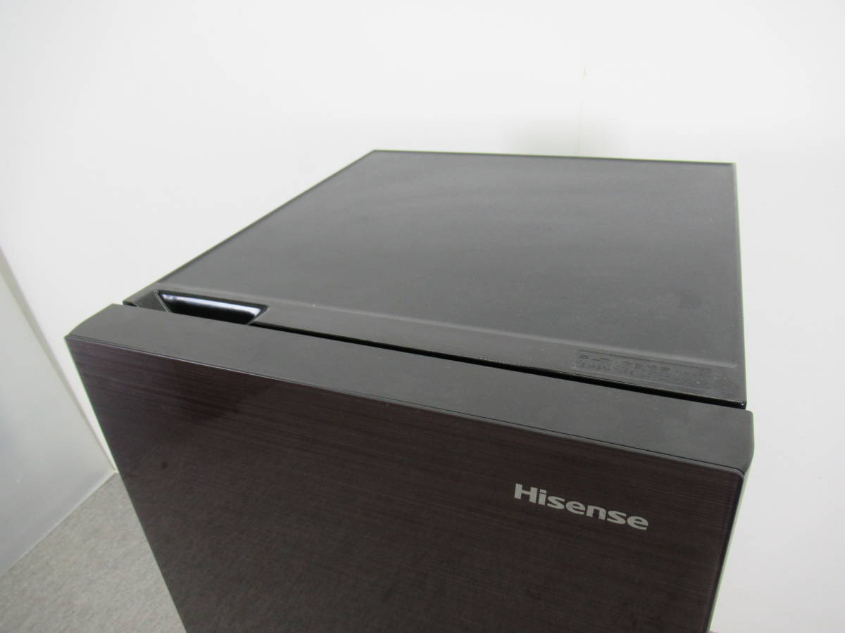 送料無料！美品 Hisense ハイセンス 134L 2ドア冷凍冷蔵庫 HR-G13B-BR ダークブラウン 2021年製 ガラスドア 右開き_画像7