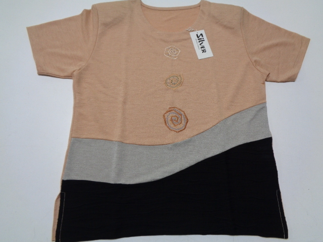 D65-60 昭和レトロ 刺繍 Tシャツ スリット Ｍサイズ 日本製 タグ付き ヴィンテージ 未使用 長期保管品_画像1