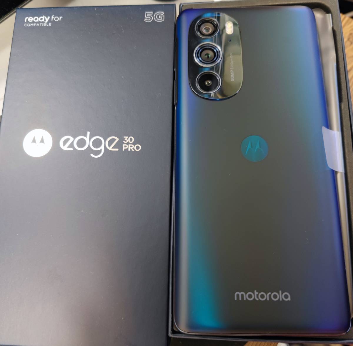 ストアストア新品Motorola Edge30 Pro コスモブルー128GB SIMフリー