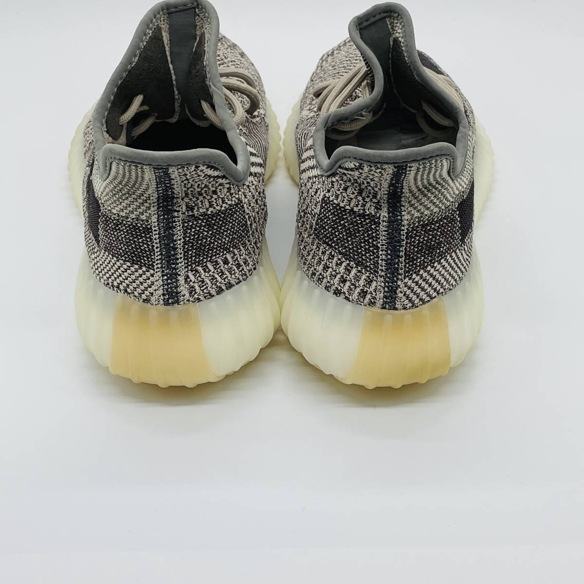 【美品】adidas Yeezy Boost 350 V2 Zyon FZ1267 アディダス イージーブースト グレー 灰色 スニーカー sneaker 箱 box カニエ・ウエスト_画像6