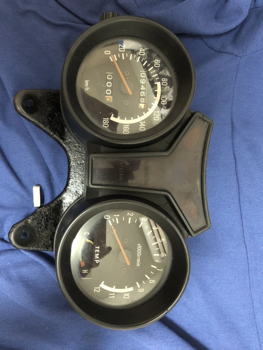 RZ250 RZ350 4L3 4U0 スピードメーターYAMAHA ヤマハ 180kmメーター