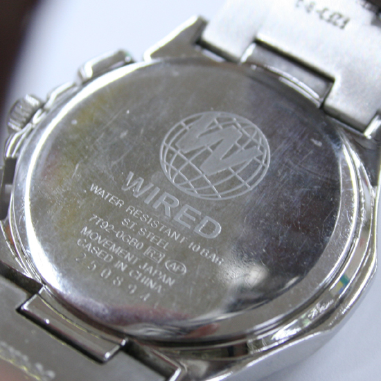 ジャンク SEIKO WIRED クロノグラフ 腕時計 7T92-0GB0 デイト ブラック文字盤 メンズ セイコー ワイアード 動作未確認_画像5