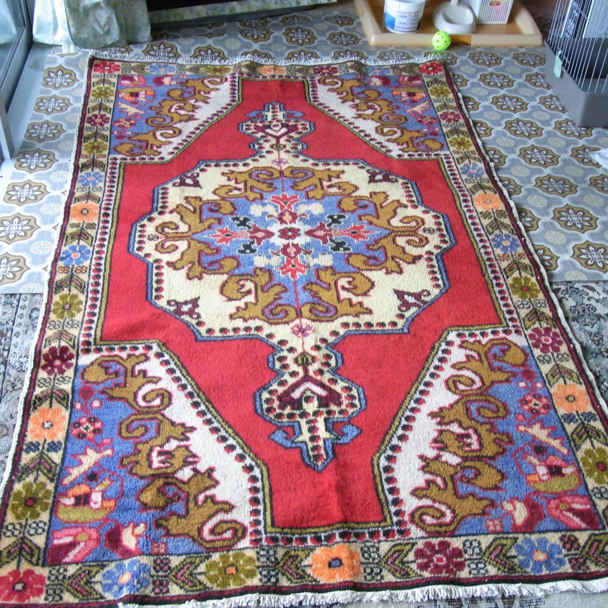 ヴィンテージラグ 美品 トルコ絨毯 トライバル 手織り絨毯 十字架
