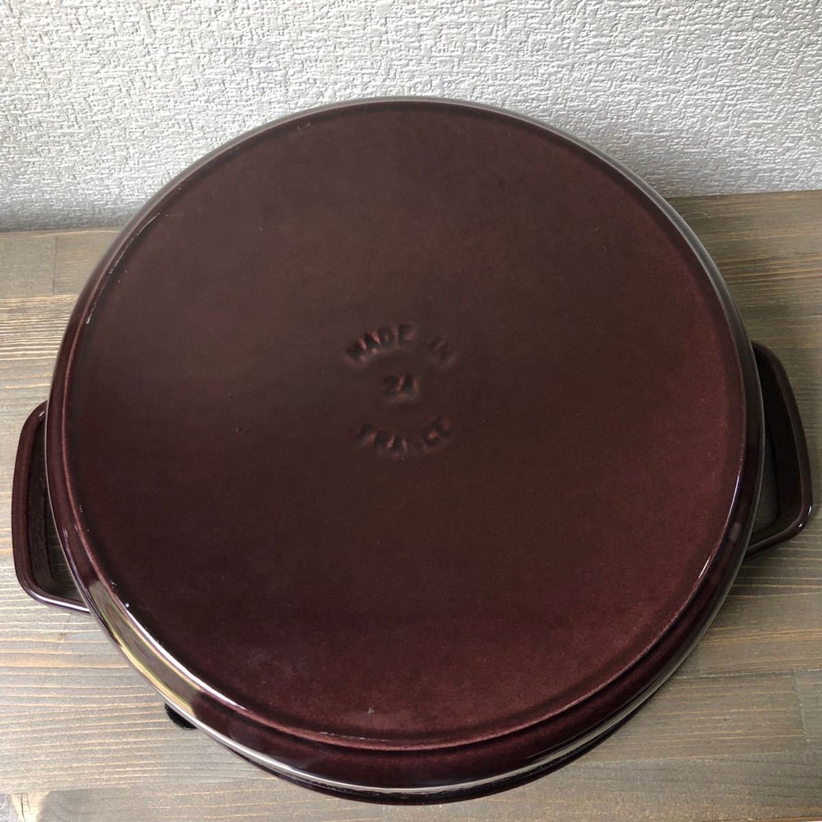 最安値豊富な STAUB - STAUB ラウンド 24 オーベルジン ナス エッグ