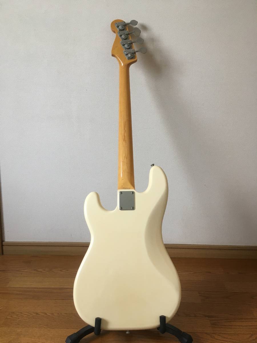 中古送料無料】Fender Japan PB70-70US Precision Bass フェンダー