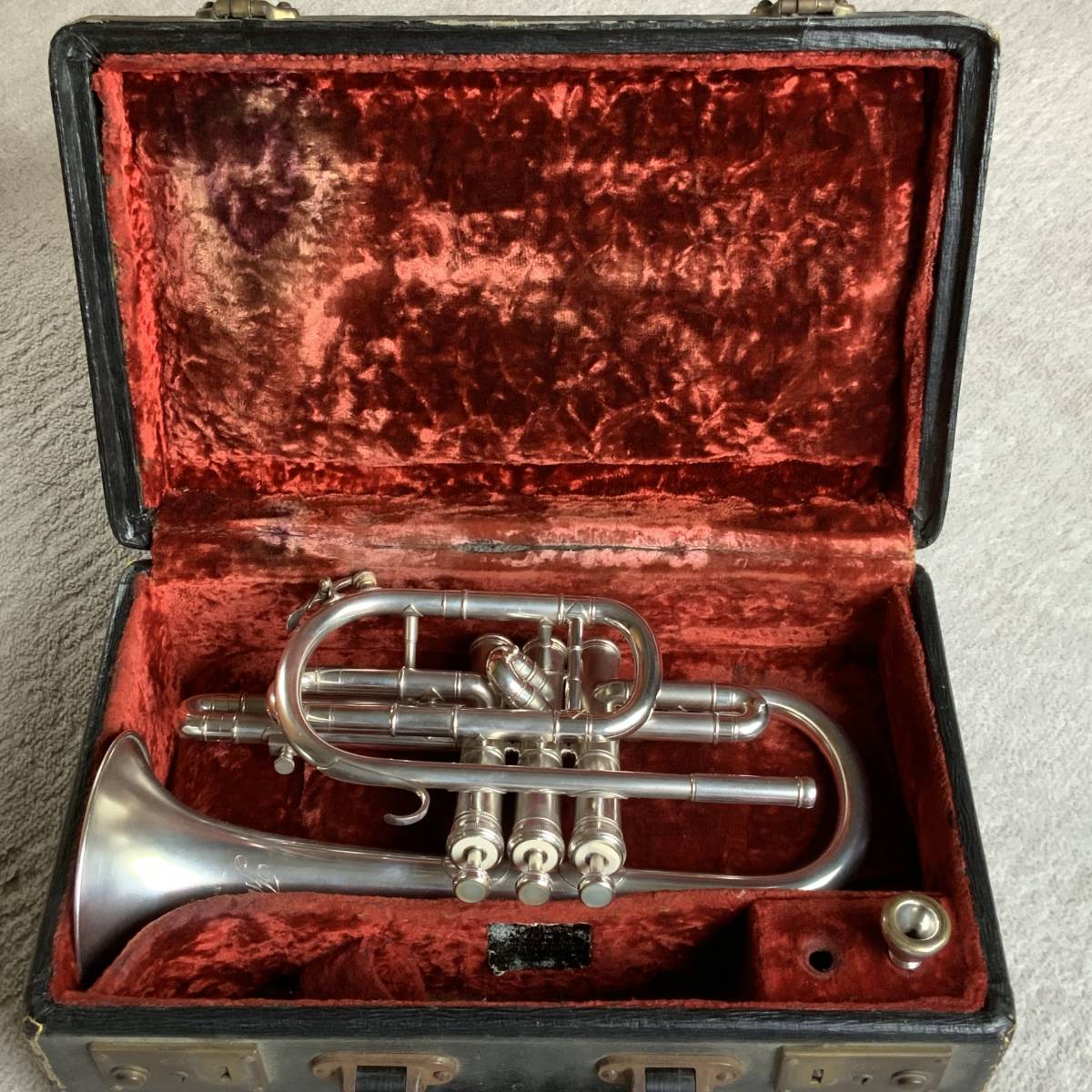 Boosey & Hawkes コルネット Imperial (サテン仕上げ) Boosey & Hawkes コルネット Imperial (サテン仕上げ)