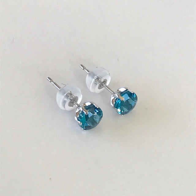 プラチナピアス ロンドンブルートパーズピアス Pt900ピアス 大粒ピアス