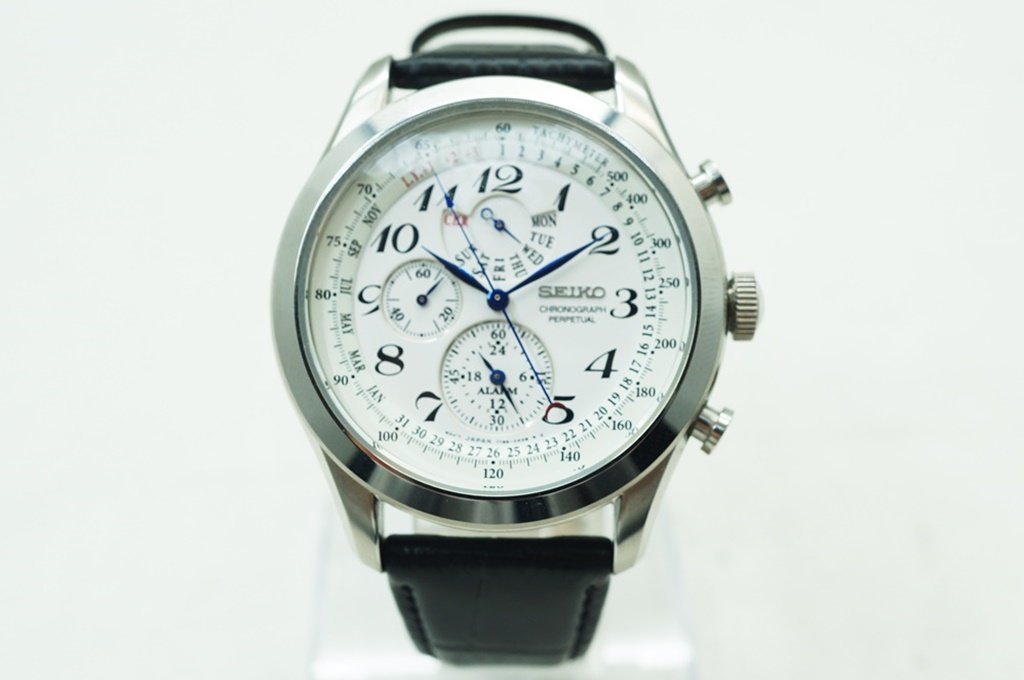 ☆【品】SEIKO『クロノグラフ』 腕時計 7T86-OACO クオーツ k_ 22-2199 