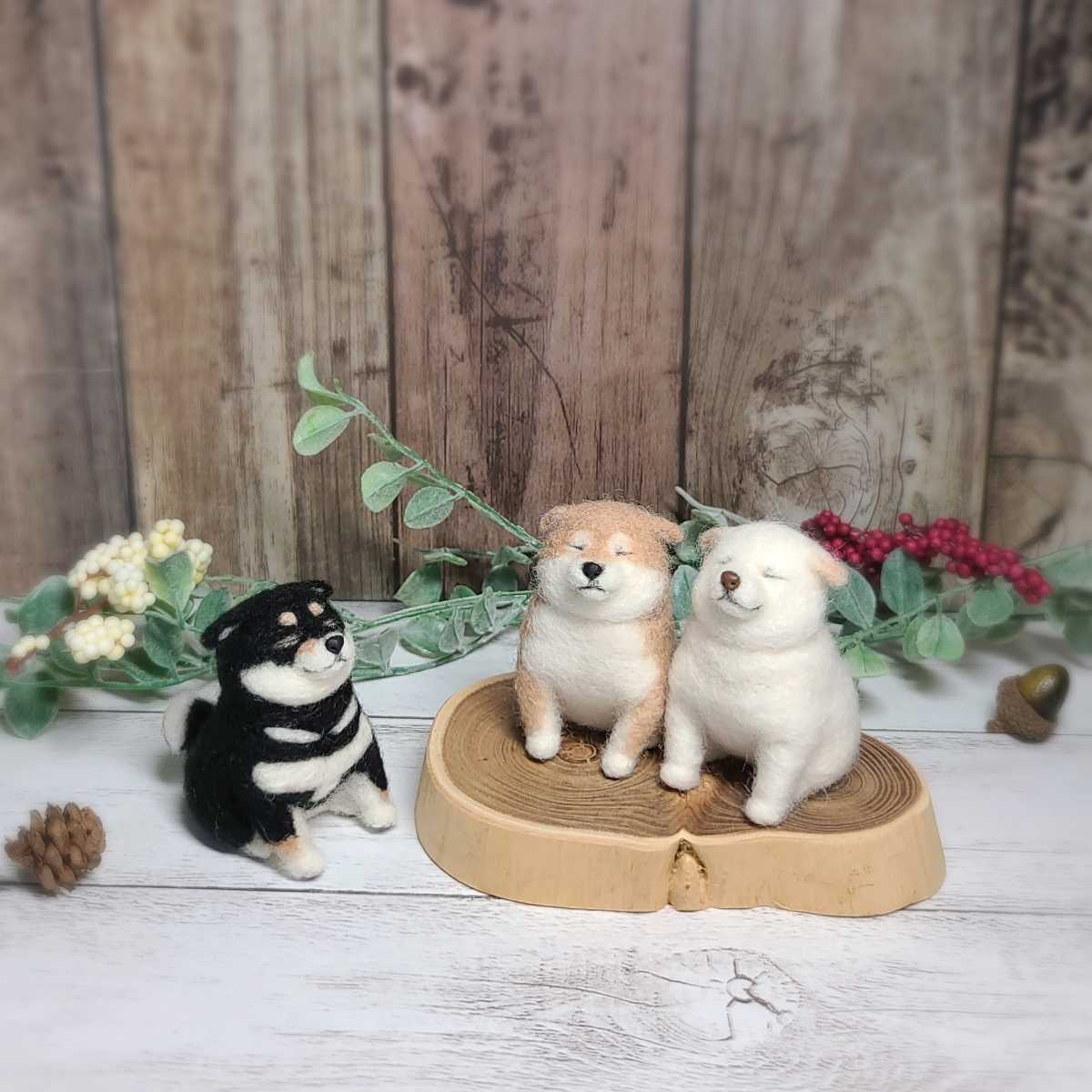 撫でられ待ち柴犬①白柴 一体のみ 羊毛フェルト*ハンドメイド 撫でられ待ち柴犬①白柴 一体のみ 羊毛フェルト*ハンドメイド