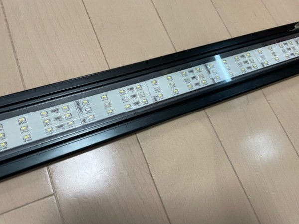 １円スタート 　訳アリ 熱帯魚　海水魚　水草　KOTOBUKI　コトブキ　 LED ライト 90cm　水槽　用_画像7