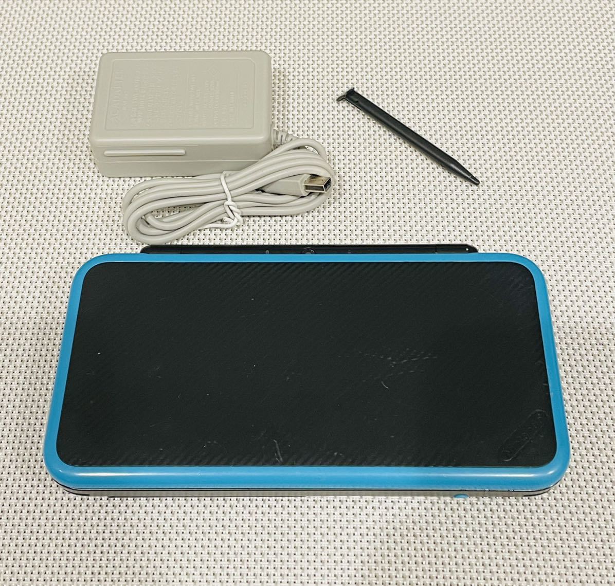 newニンテンドー2DSLL ターコイズブラック 本体動作品 送料無料 任天堂