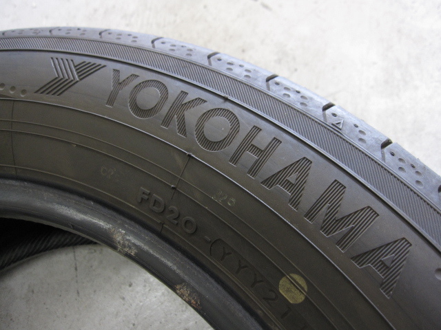 ヨコハマ ブルーアース RV-02 205/60R16 4本 | nort.swiss