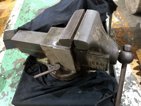TF220020 O-GON PATENT VISE 万力バイス キズあり 口幅130mm 詳細は