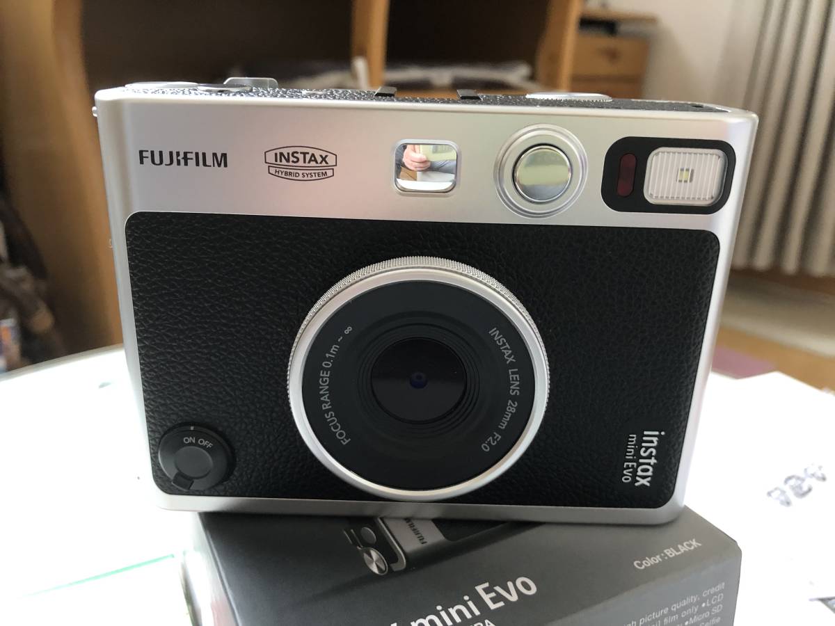 チェキ” instax mini Evo 超美品!フィルム20枚サービス付き www.esole.eu