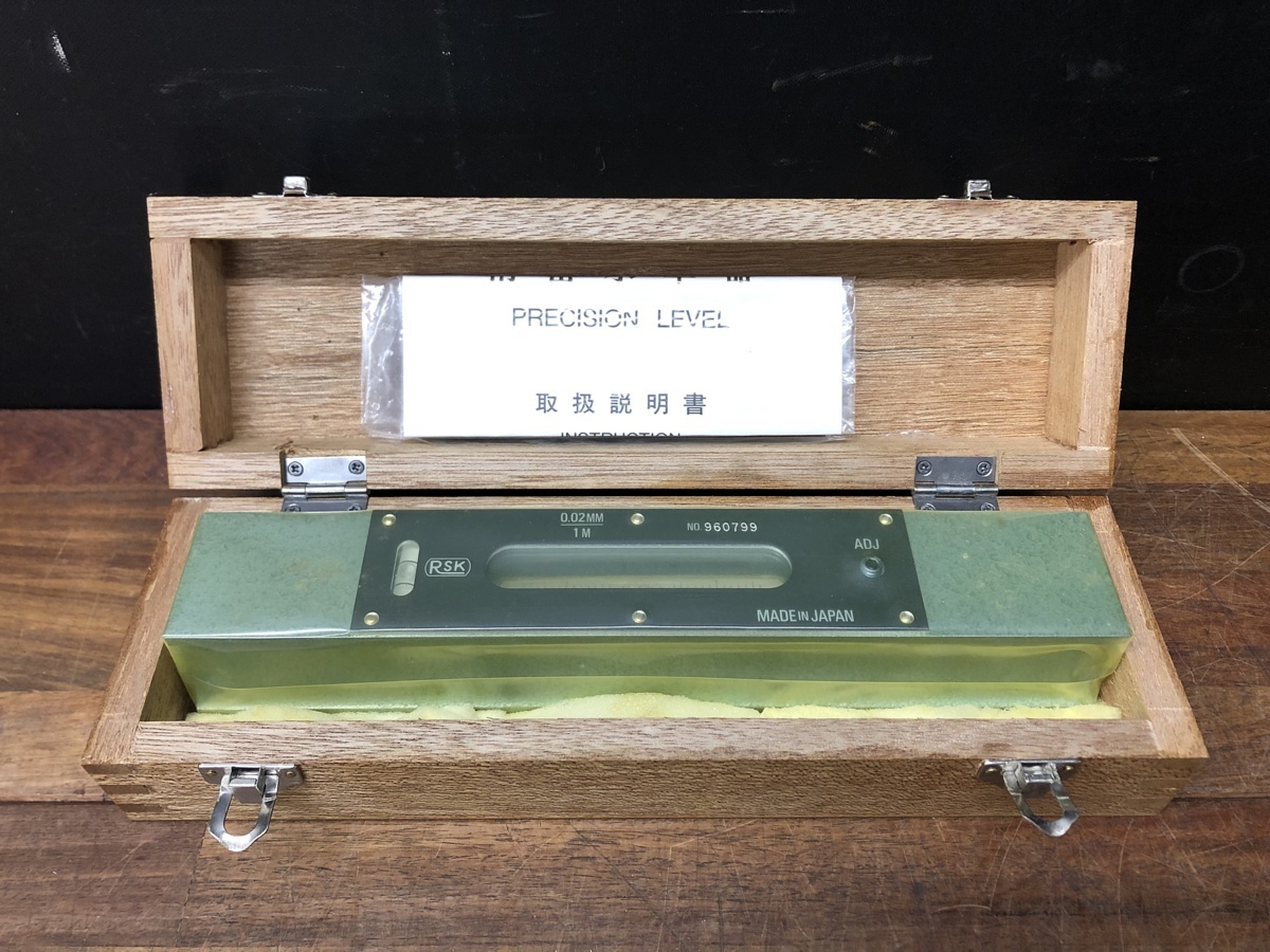 ☆未使用☆RSK 新潟理研測範 平形水準器 250×0.02 上質鋳鉄製(FC25