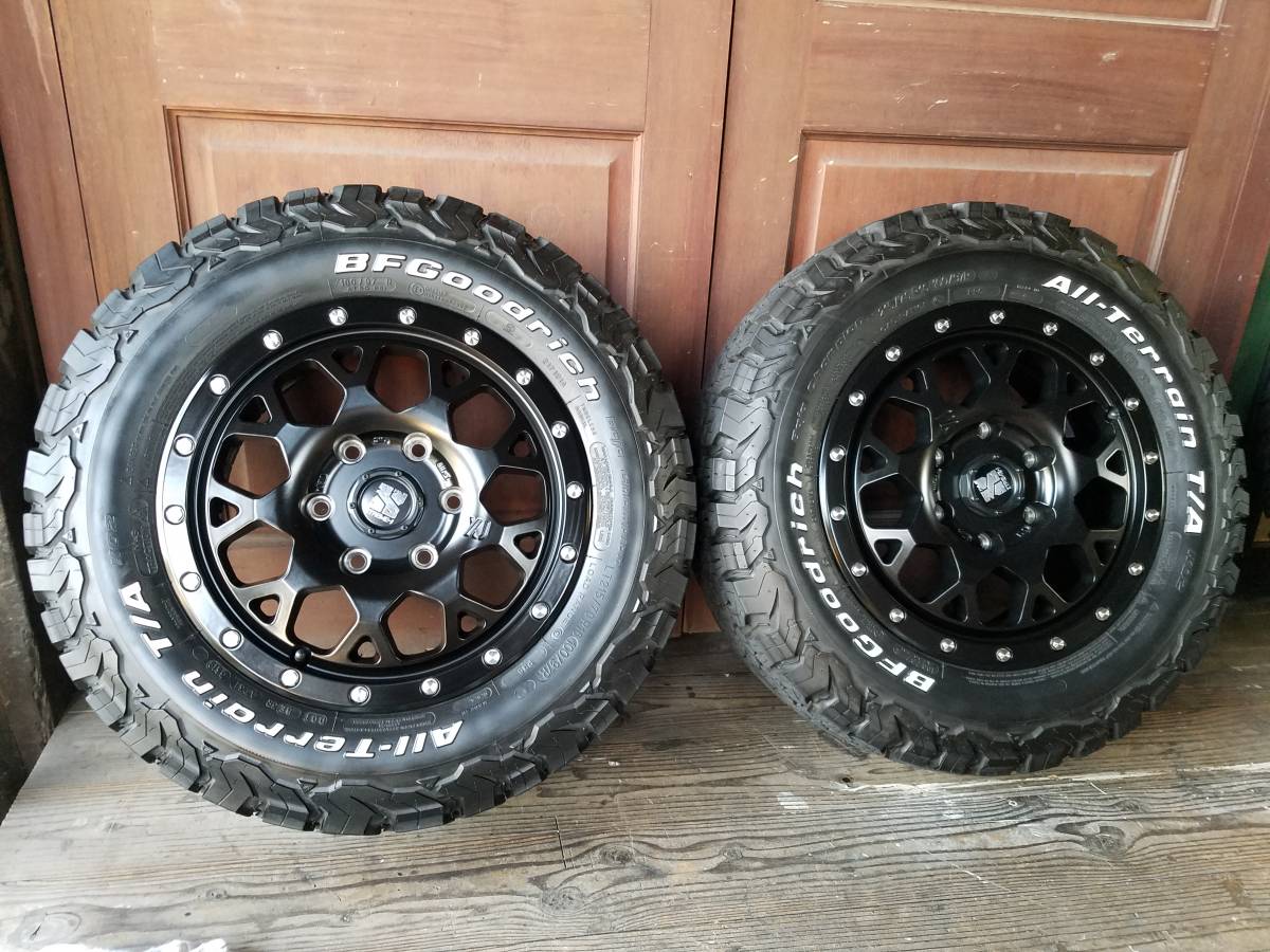ハイエース MLJエクストリームXJ04 BFグッドリッチATKO2 215/70 ハイエース MLJエクストリームXJ04 BFグッドリッチATKO2 215/70