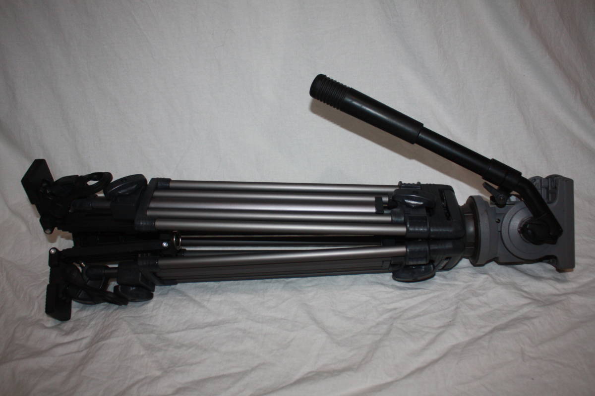 DAIWA EG27+75TR.3 3 step tripod 