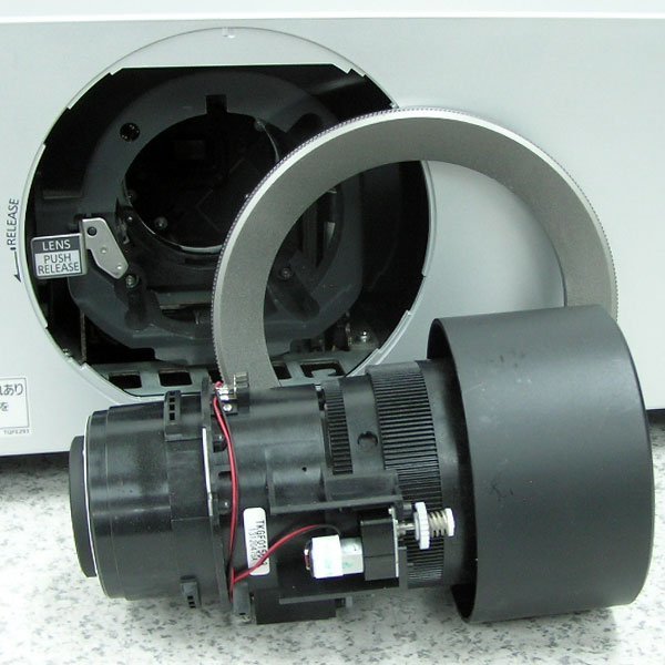 □□ ランプ時間(1:521h/2:521h) Panasonic【PT-DW740S】7000lm □□ ランプ時間(1:521h/2:521h) Panasonic【PT-DW740S】7000lm