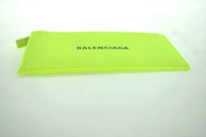 未使用品 BALENCIAGA / バレンシアガ フラグメントケース カード 未使用品 BALENCIAGA / バレンシアガ フラグメントケース カード
