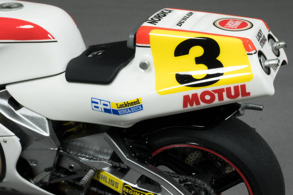 ☆ ハセガワ 1/12 ヤマハ YZR500 (OWA8) `チーム ラッキー ☆ ハセガワ 1/12 ヤマハ YZR500 (OWA8) `チーム ラッキー