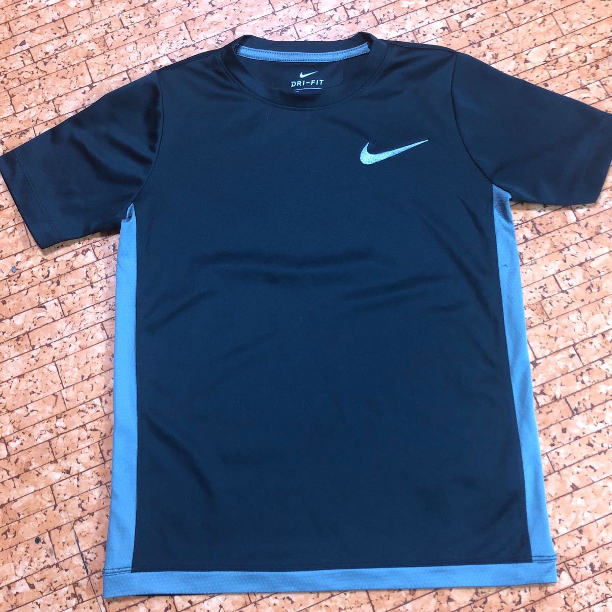 本店 NIKE DRI FIT ナイキドライフィット 半袖Tシャツ サイズ millenniumkosovo.org