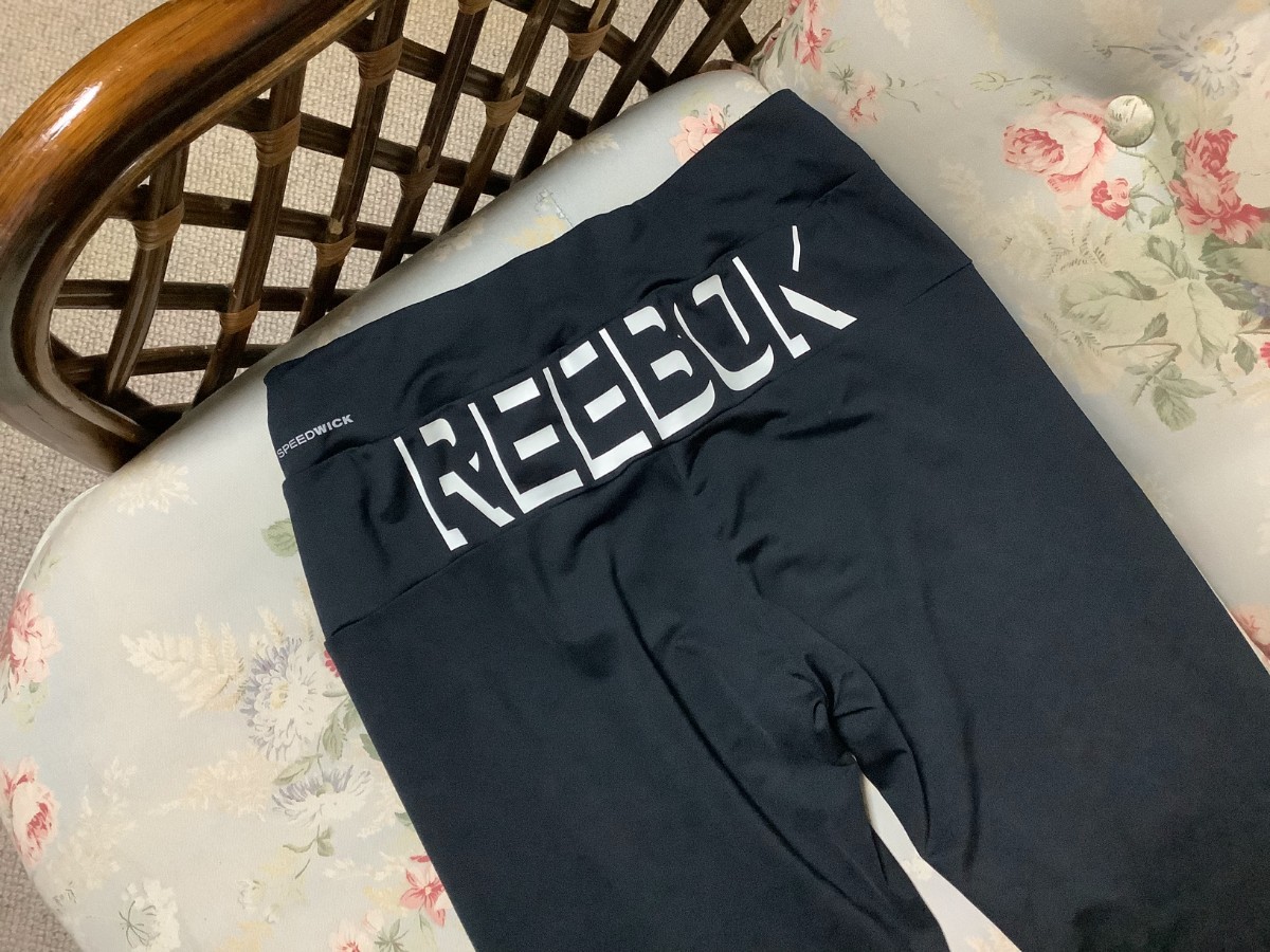リーボックReebok☆パンツ　ズボン　ブラック　 L