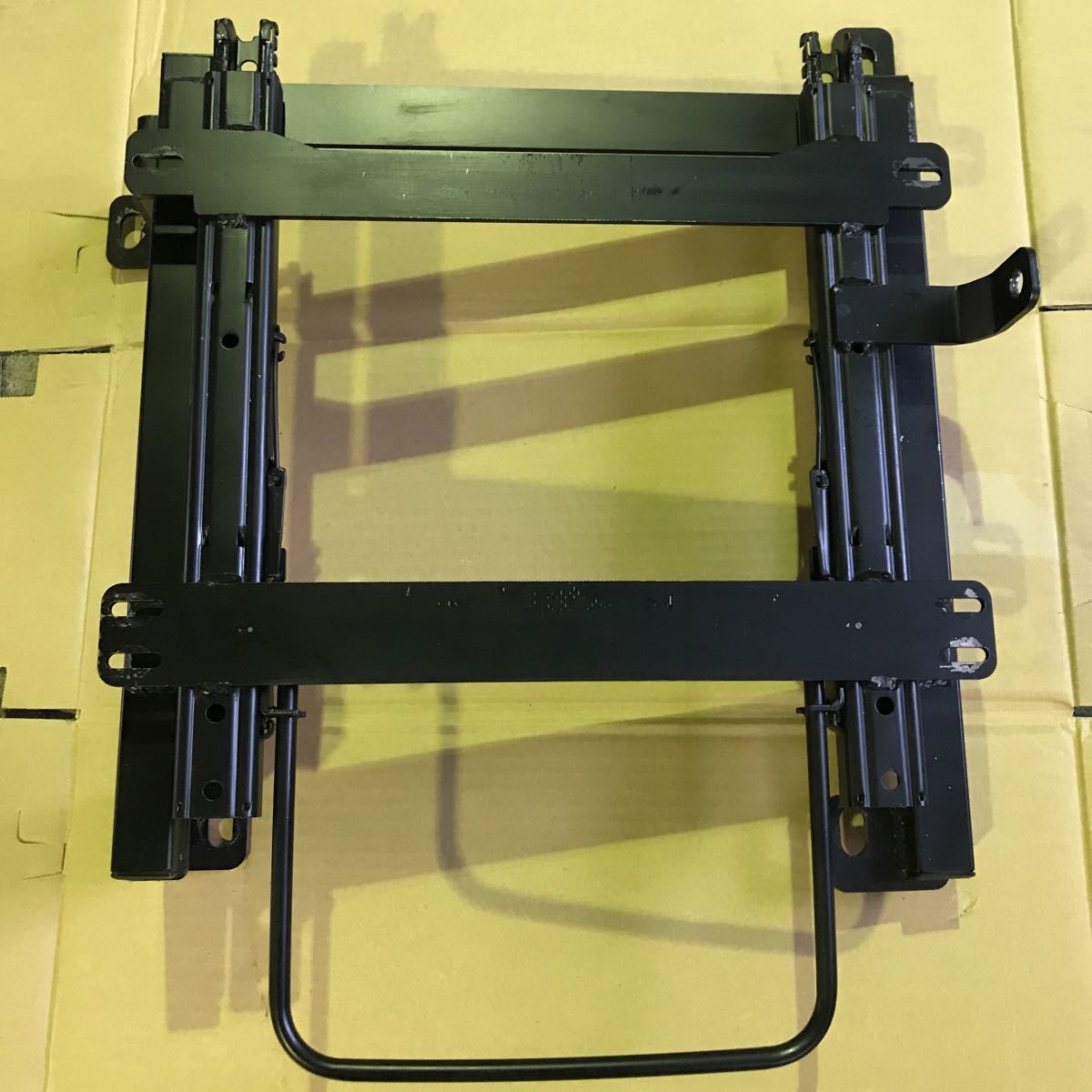 ジムニー JB23 カワイ製作所 レカロシートレール 運転席側