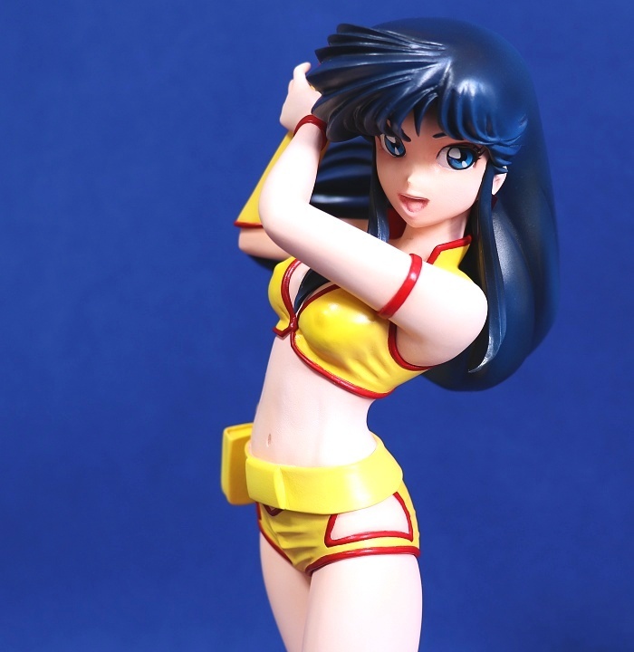 Yahoo!オークション - 1/6 ダーティペア ユリ ガレージキット Yahoo!オークション - 1/6 ダーティペア ユリ ガレージキット