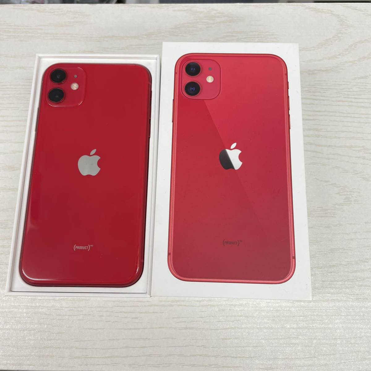 ホワイトブラウン Apple iPhone11 128GB レッド SIMフリー