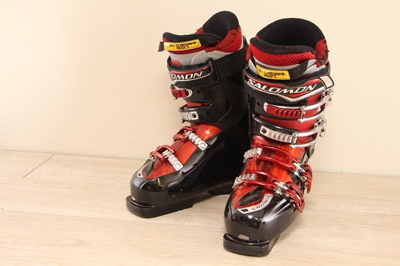 新品未使用】 SALOMON スキーブーツ Falcon Race-