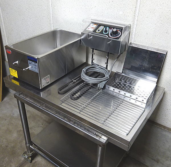 美品 18年製 業務用 丸善 マルゼン MARUZEN 小型 油量8L 卓上型 電気
