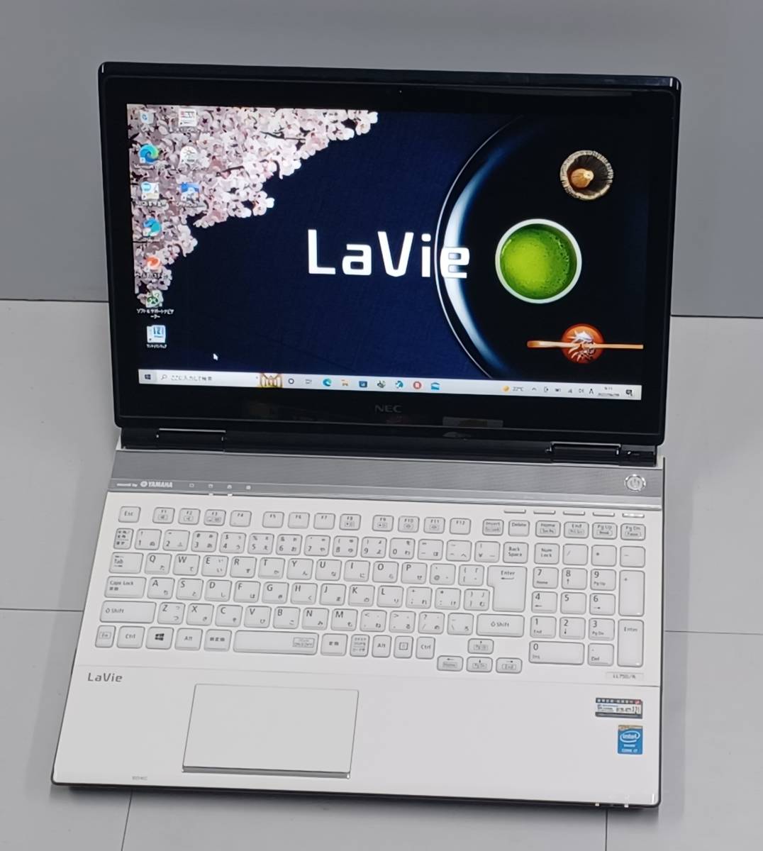 動作品】ノートパソコン Windows10 NEC LaVie Corei7/8GB/1TB SSHD