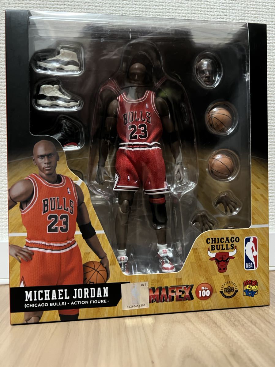 １円〜レア！Michael Jordan マイケルジョーダン フィギュア メディコムトイ エアジョーダン MAFEX No.100 Chicago Bulls エアジョーダン11_画像1