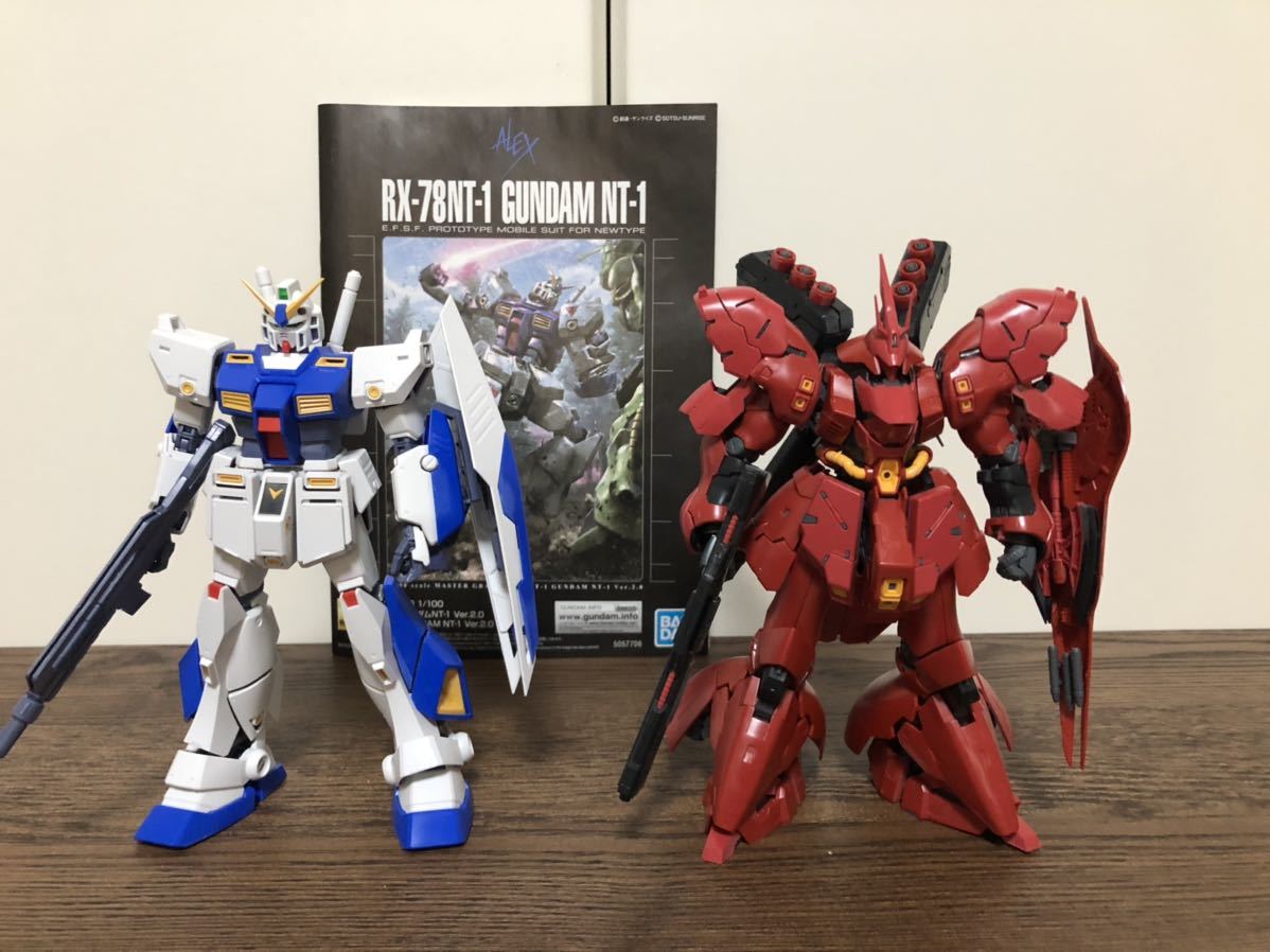 割り箸ver.ka サザビー、νガンダム、ハイνガンダム3体セット塗装 割り箸ver.ka サザビー、νガンダム、ハイνガンダム3体セット塗装