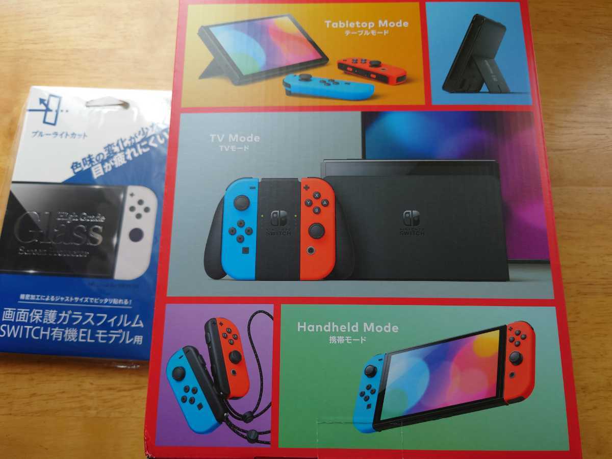 新品 未使用 Nintendo Switch 有機ELモデル ニンテンドースイッチ本体 ネオンブルー ネオンレッド 任天堂 Joy-Con (L) ガラスフィルム付_画像5