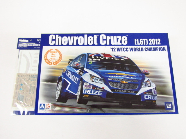 アオシマ BEEMAX 1/24 シボレー クルーズ [1.6T] ’12 WTCC ワールドチャンピオン仕様 プラモデル 未組立品 おまけパーツ付き◆TY11540