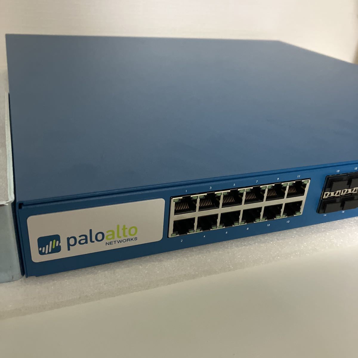 Palo Alto Networks PA-3020 ファイアウォール /動作確認・初期化済み②_画像2