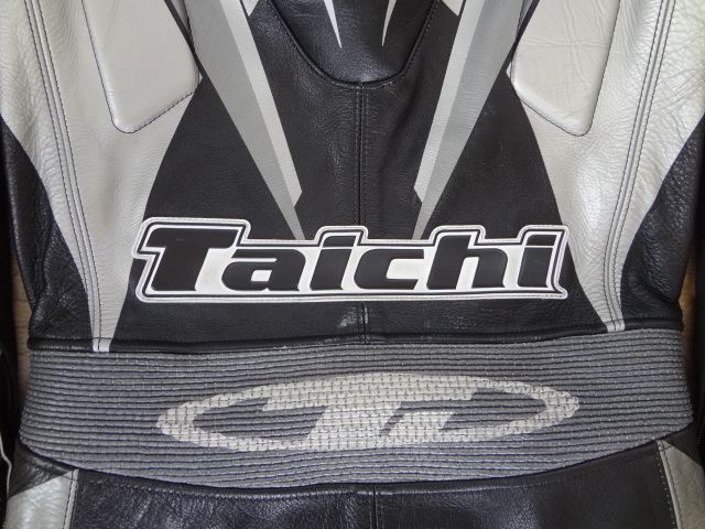 RS タイチ TAICHI MFJ レザースーツ レーシングスーツ 既製品サイズ Ｌ レギュラー(R) GP-MAX R070 ブラック/シルバー 訳アリ カタログ付_画像4