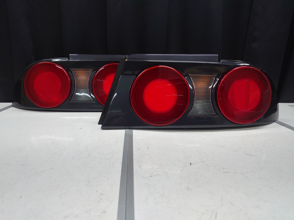 新品未使用正規品 ECR33 skyline 純正テールランプ 左右セット