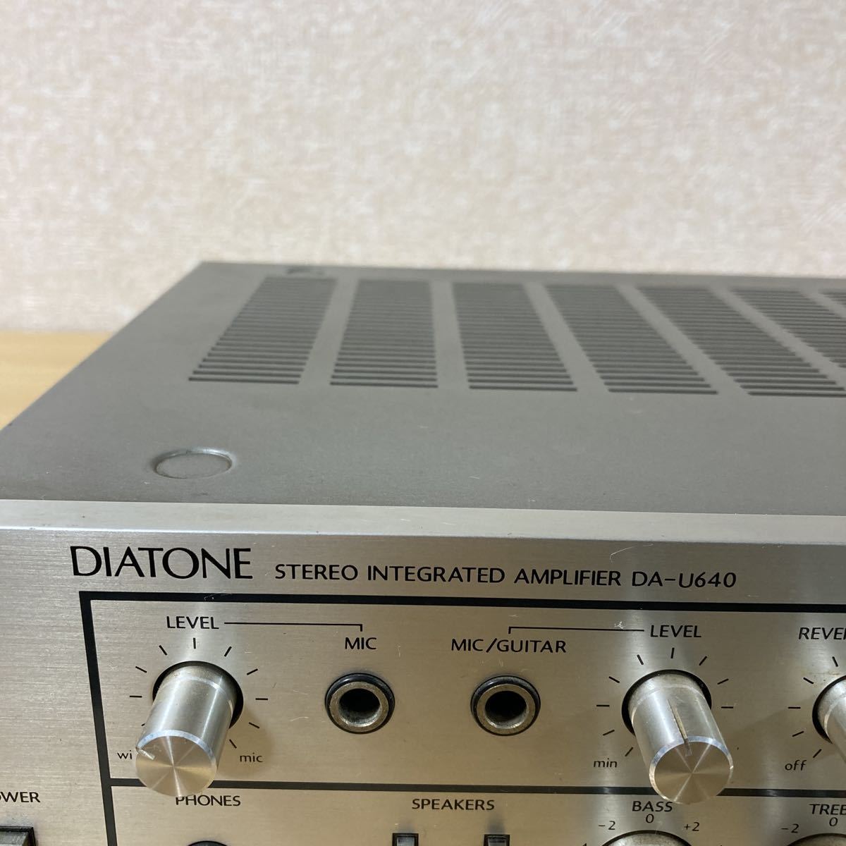 DIATONE ダイヤトーン DA-U640 プリメインアンプ STEREO INTEGRATED AMPLIFIER 日本製 三菱 ステレオ オーディオ機器 音出し確認済 6カ539_画像3