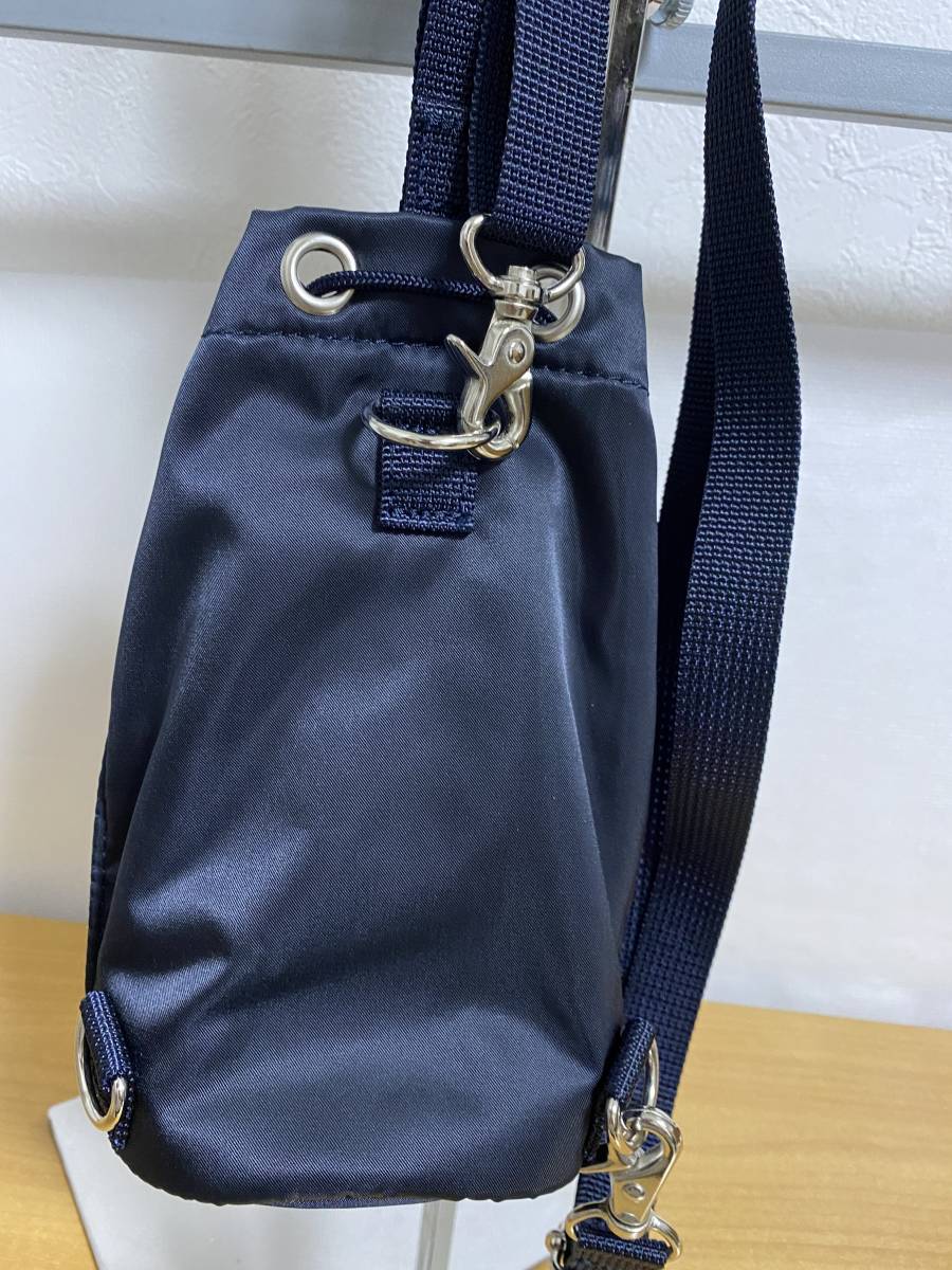 定価18150円 新品 ポーター PORTER 吉田カバン PORTER / HOWL 定価18150円 新品 ポーター PORTER 吉田カバン PORTER / HOWL