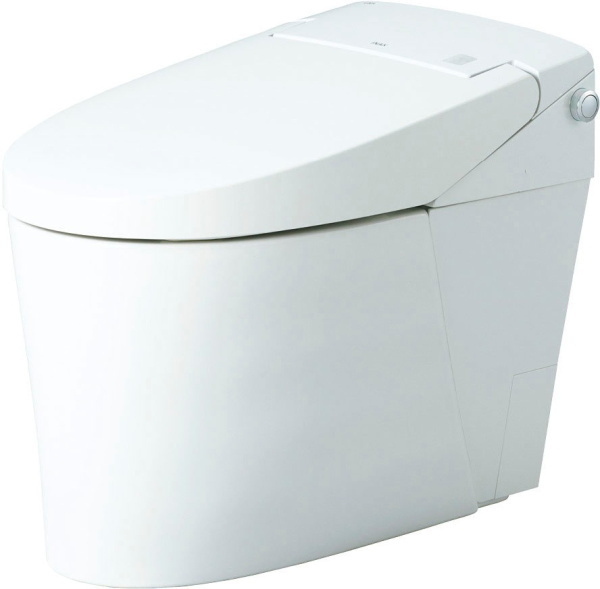 ログハウスなどに　シャワートイレ一体型のスタイリッシュなローシルエットトイレ　リフォームに最適な排水アジャスター付_画像2