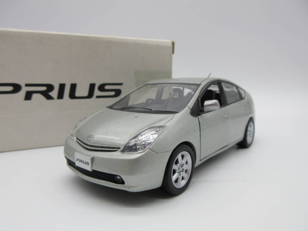 1/30 トヨタ プリウス PRIUS 20系 前期 非売品 カラーサンプル