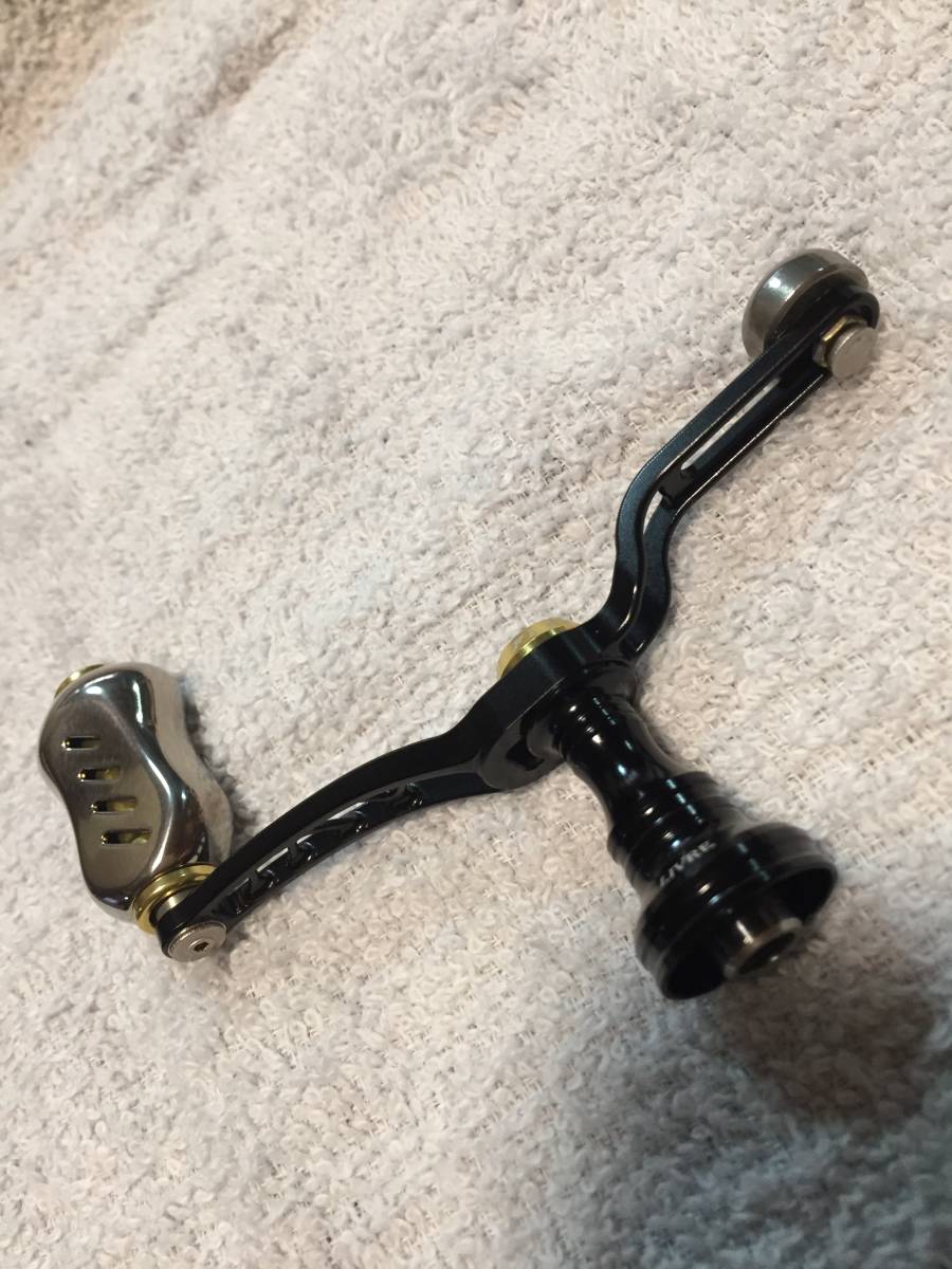 ほぼ新品)リブレ ユニオン45-51 Finoノブ ブラック×ゴールド ルアー