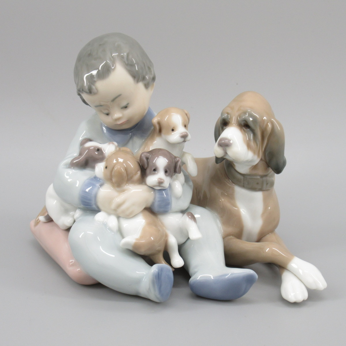 リヤドロ ♯5456 「みんなお友達」 Lladro 陶磁器 廃盤 赤ちゃん 犬